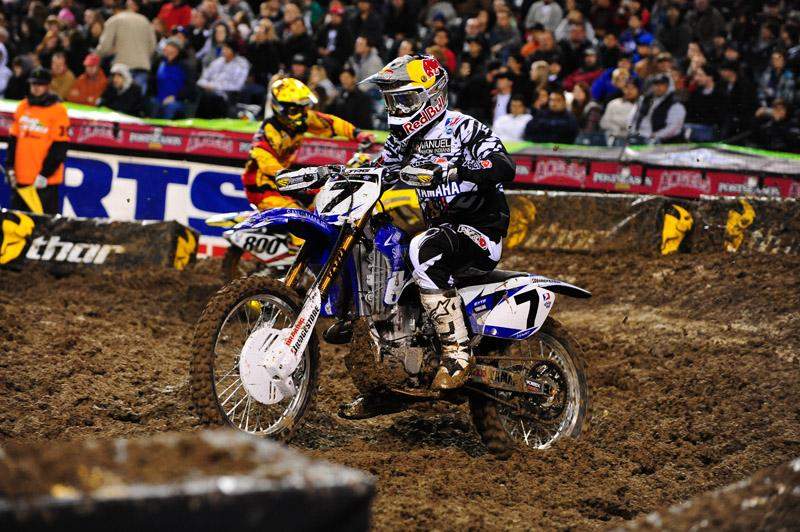 Stewart rides around Alessi into the lead...