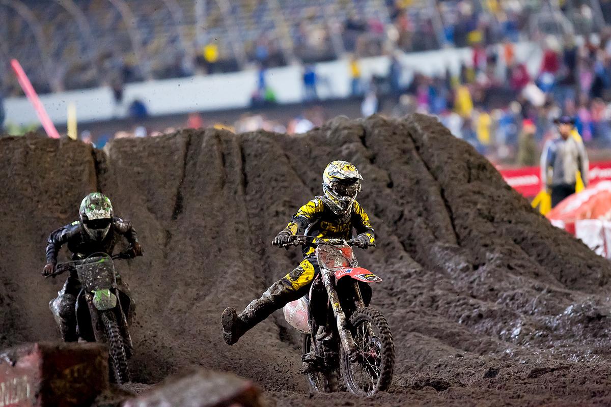 Barcia and Baggett drag race after the wall jump