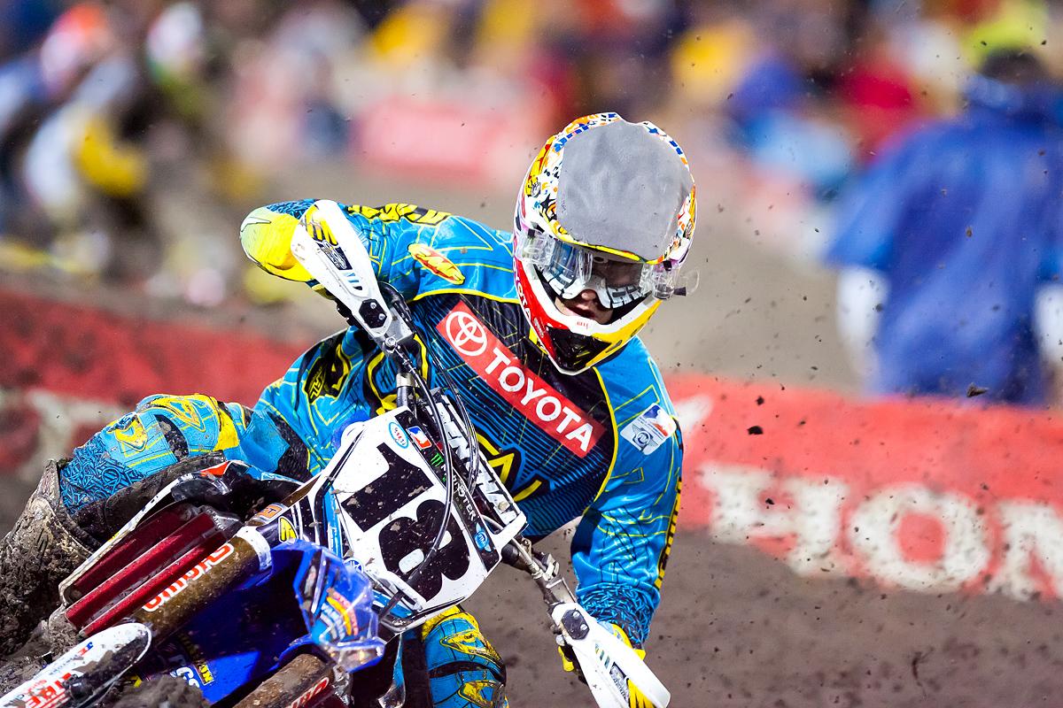 A clean Davi Millsaps