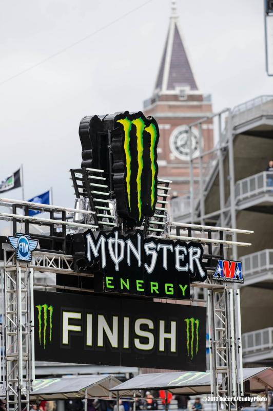 Misc-SeattleSX2013-Cudby-023