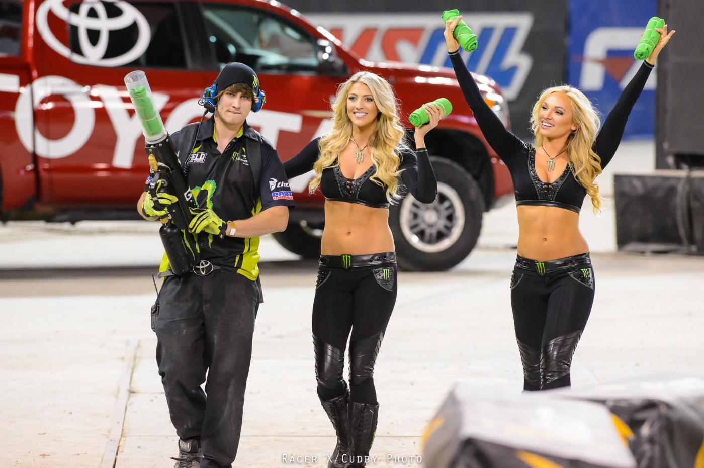 MonsterMisc-TorontoSX14-Cudby-024