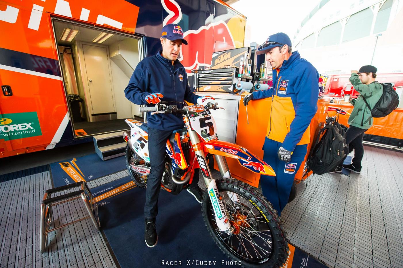 Dungey-PhoenixSX2015-Cudby-013