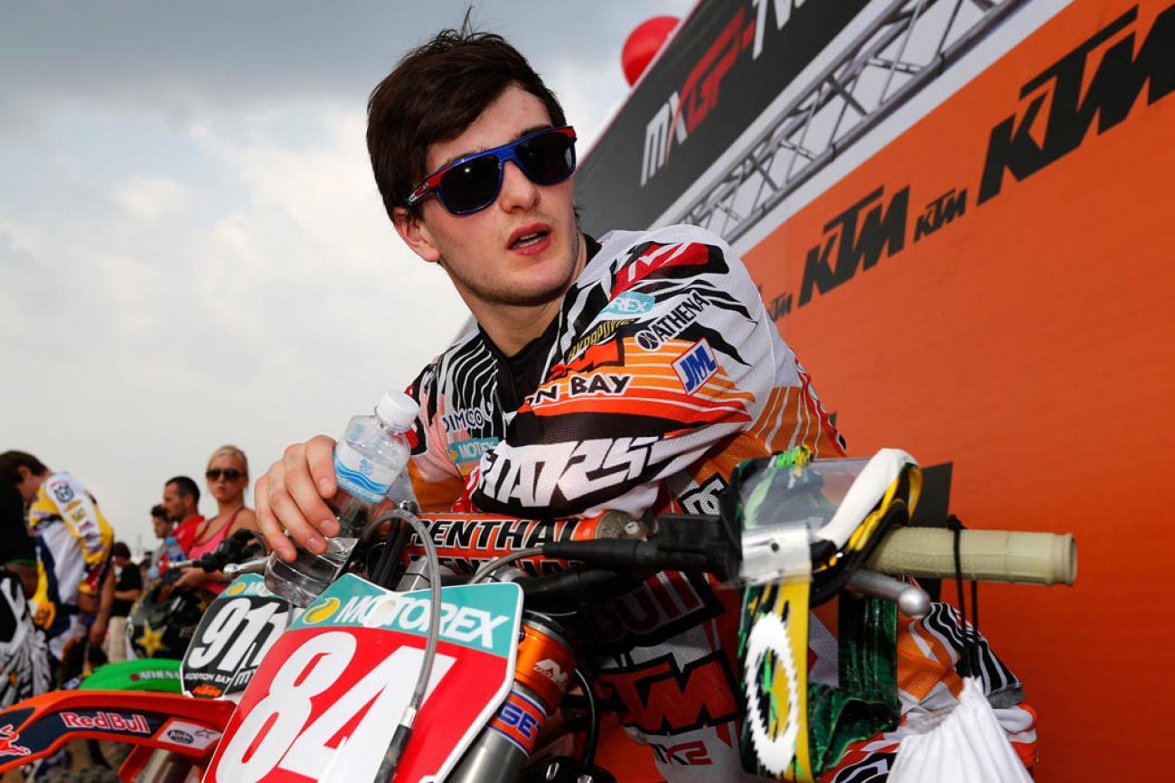 Jeffrey Herlings Injures Shoulder in Germany