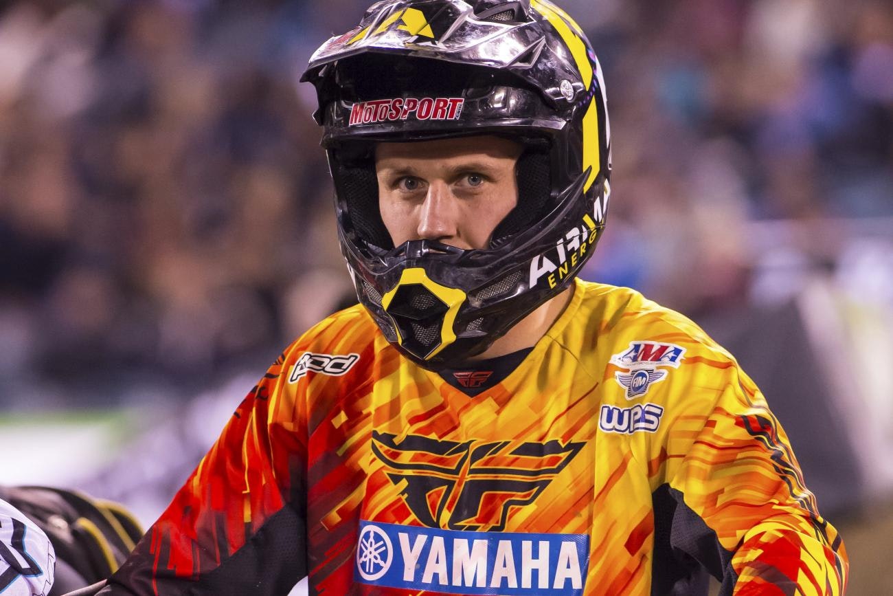 Jimmy Albertson Injures Leg in Practice Crash