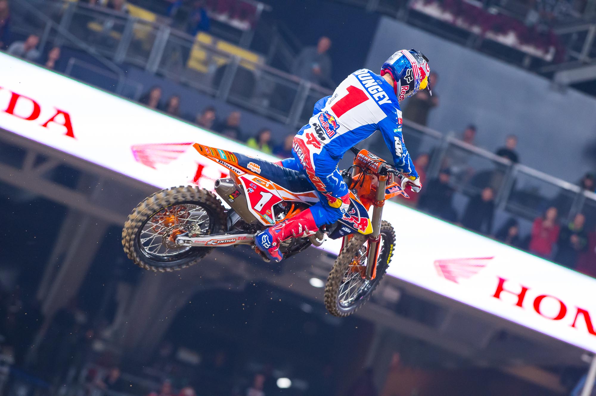 Dungey wins again.