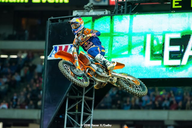 Marvin rode incrediby well. For 19 laps, it looked like he had the stuff to hold Dungey at bay.
