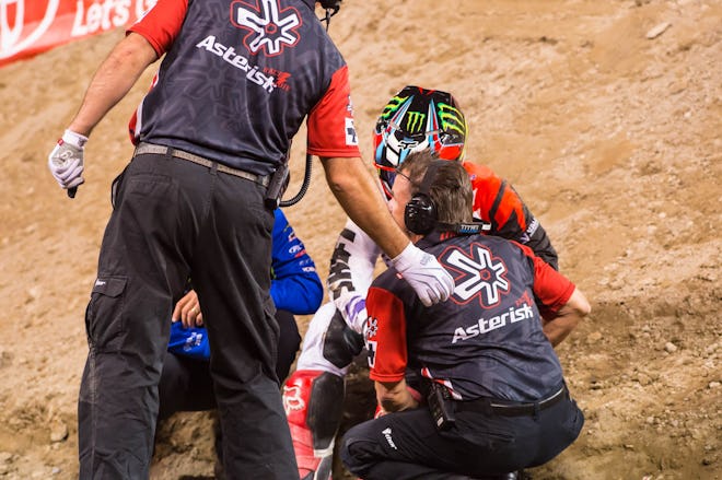 After a crash in the main event last weekend, Chad Reed is expected to race in Detroit.