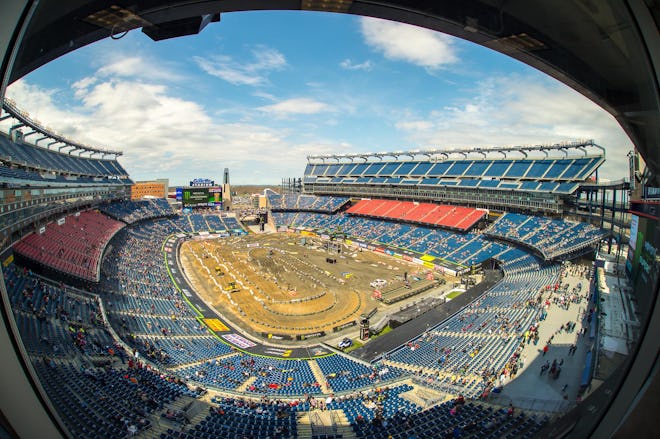 Rain in the morning, but the weather turned out great by the afternoon practice sessions. The muddy track was actually really dry by the time opening ceremonies kicked off at 3:30 pm.