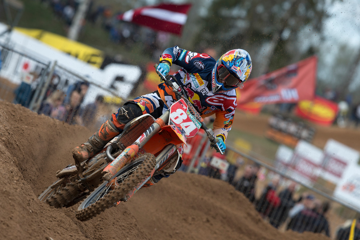 Herlings is still perfect in MX2.