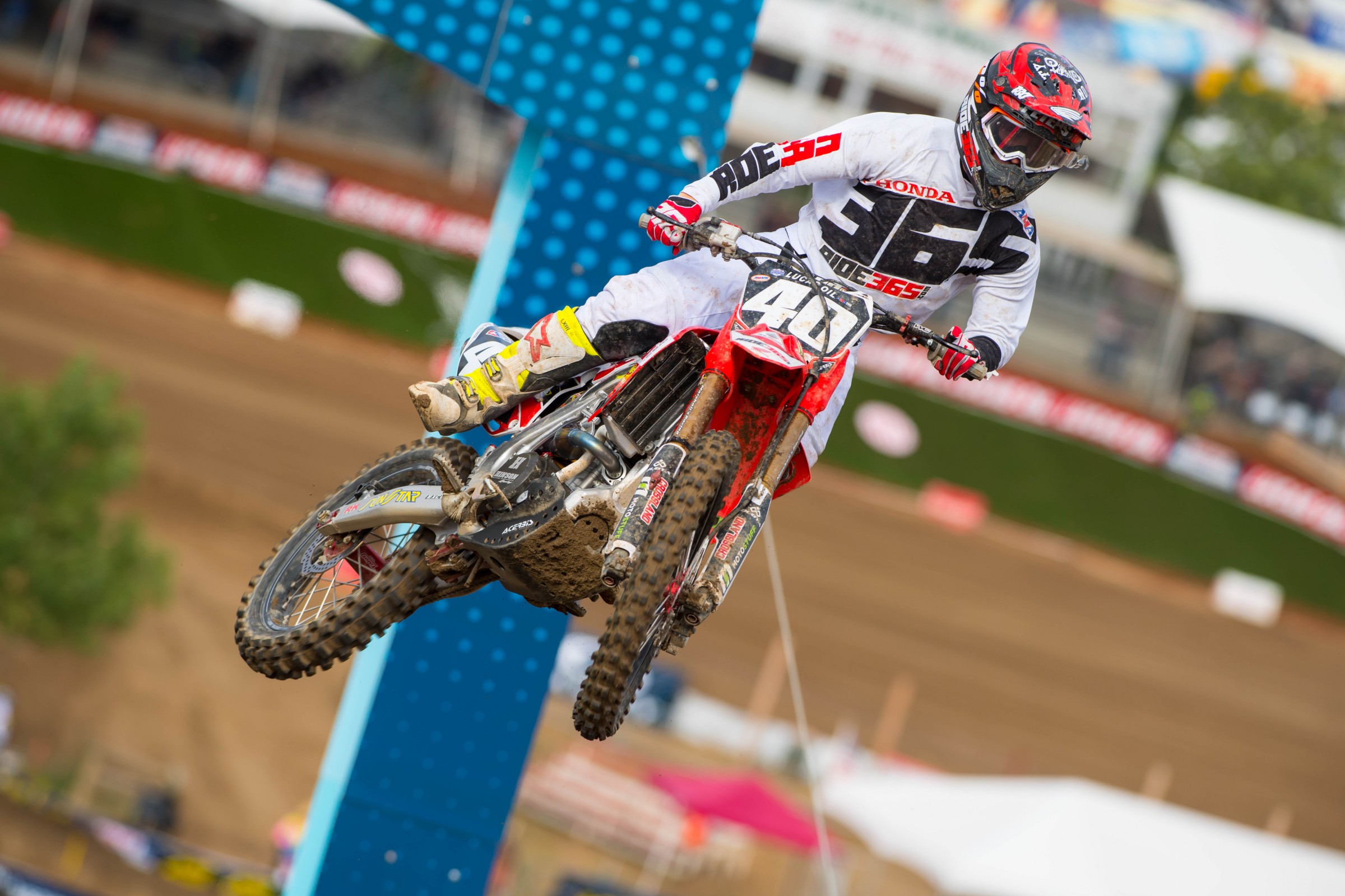 Peters will race this weekend despite suffering a AC separation at Hangtown.
