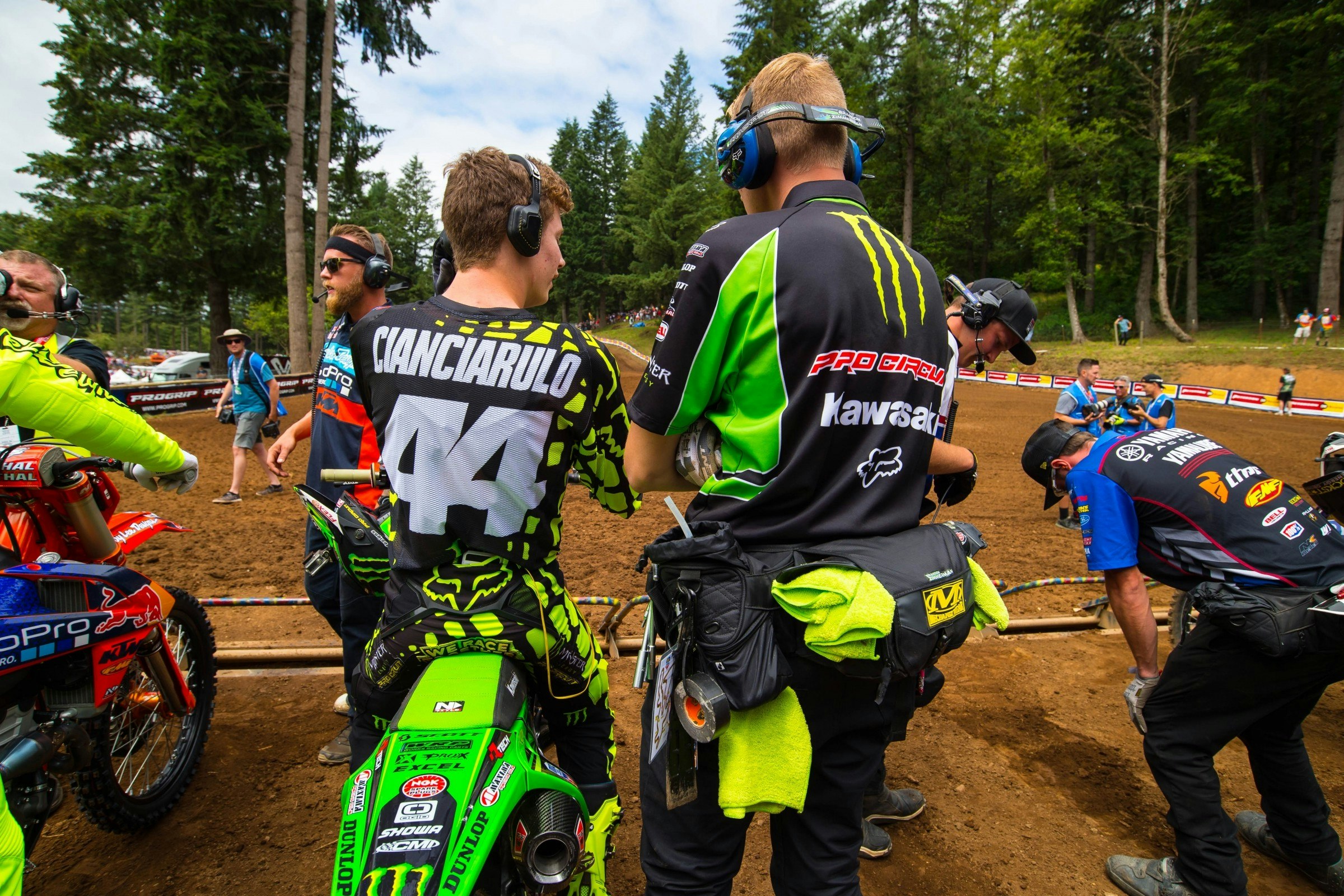 Alex Martin, Cianciarulo, Enticknap and more on Pulpmx Show Tonight