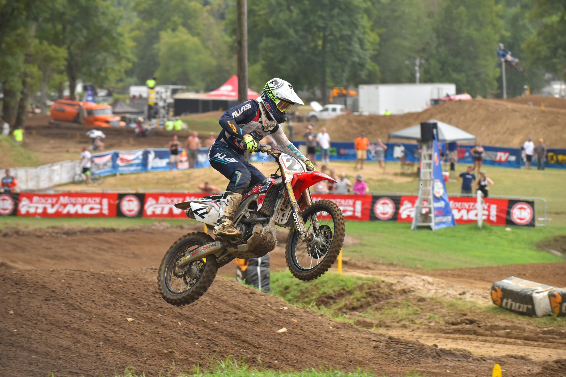 Sexton won the Open Pro Sport Class at Loretta's and the Horizon Award.