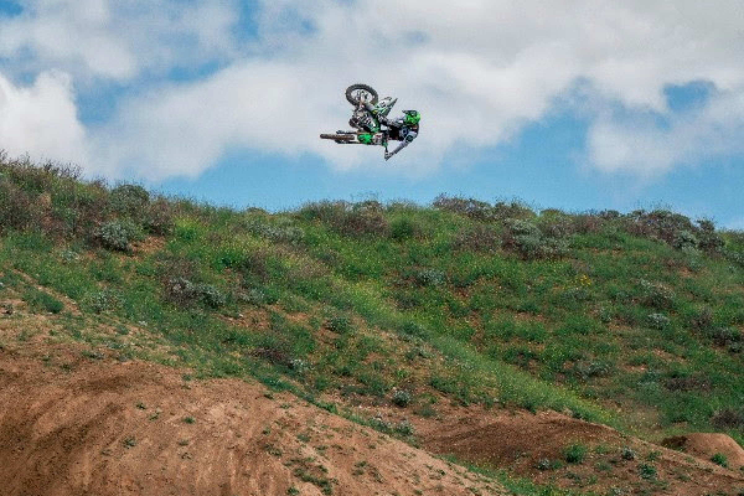 Watch: 2016 X Games Real Moto