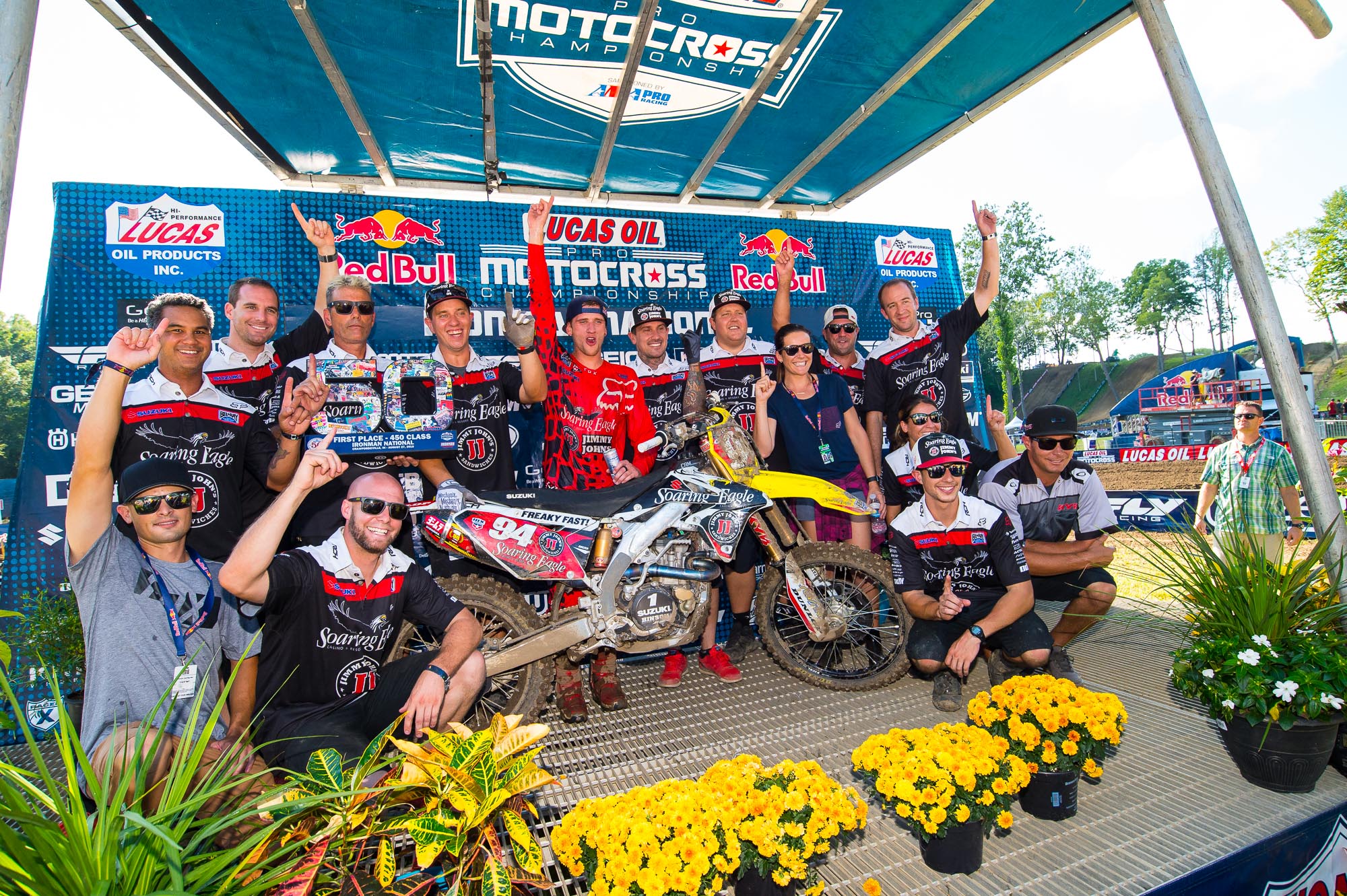 Roczen and his team celebrate another 1-1 day.