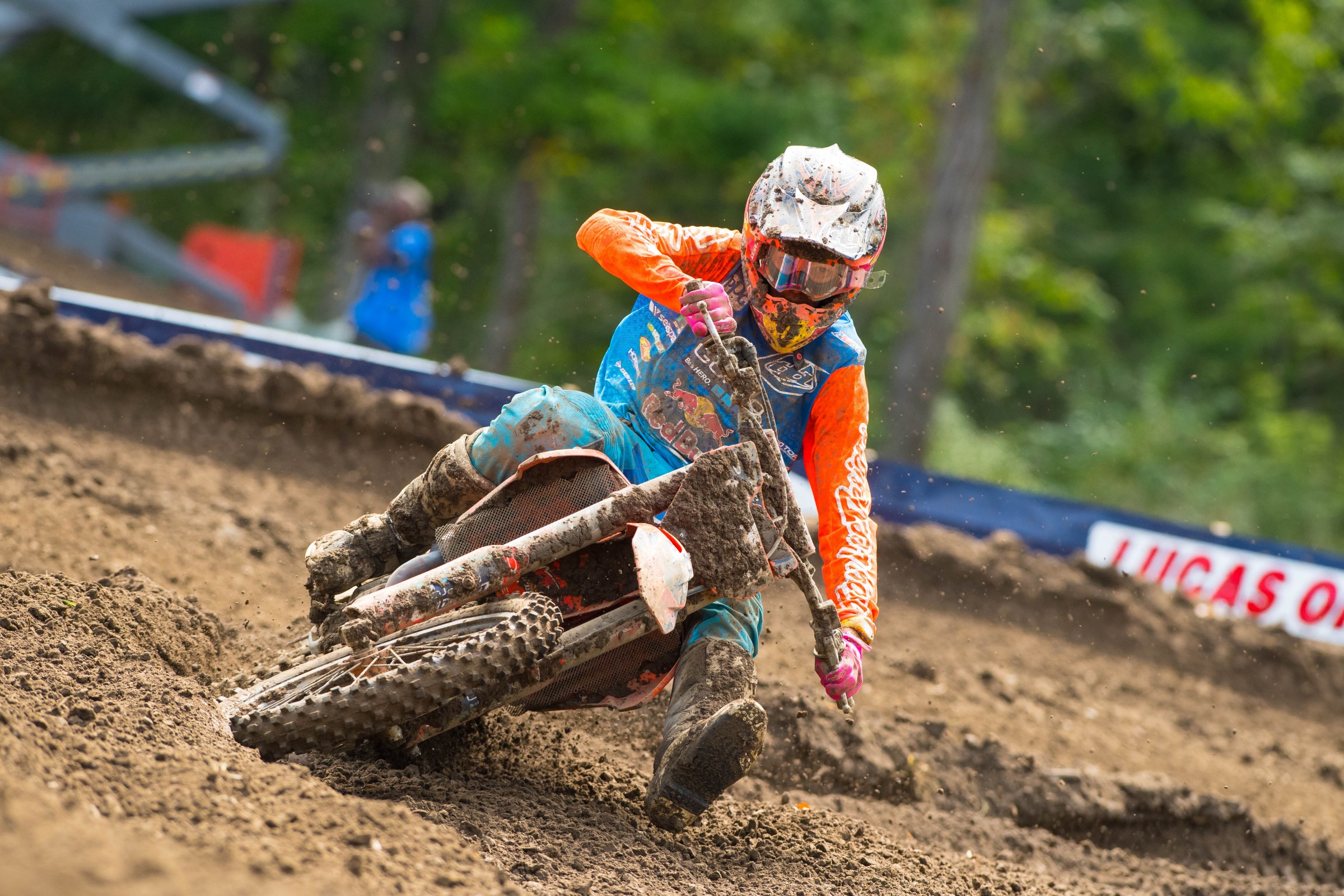 Oldenburg held off RJ Hampshire to finish tenth in 250MX points.