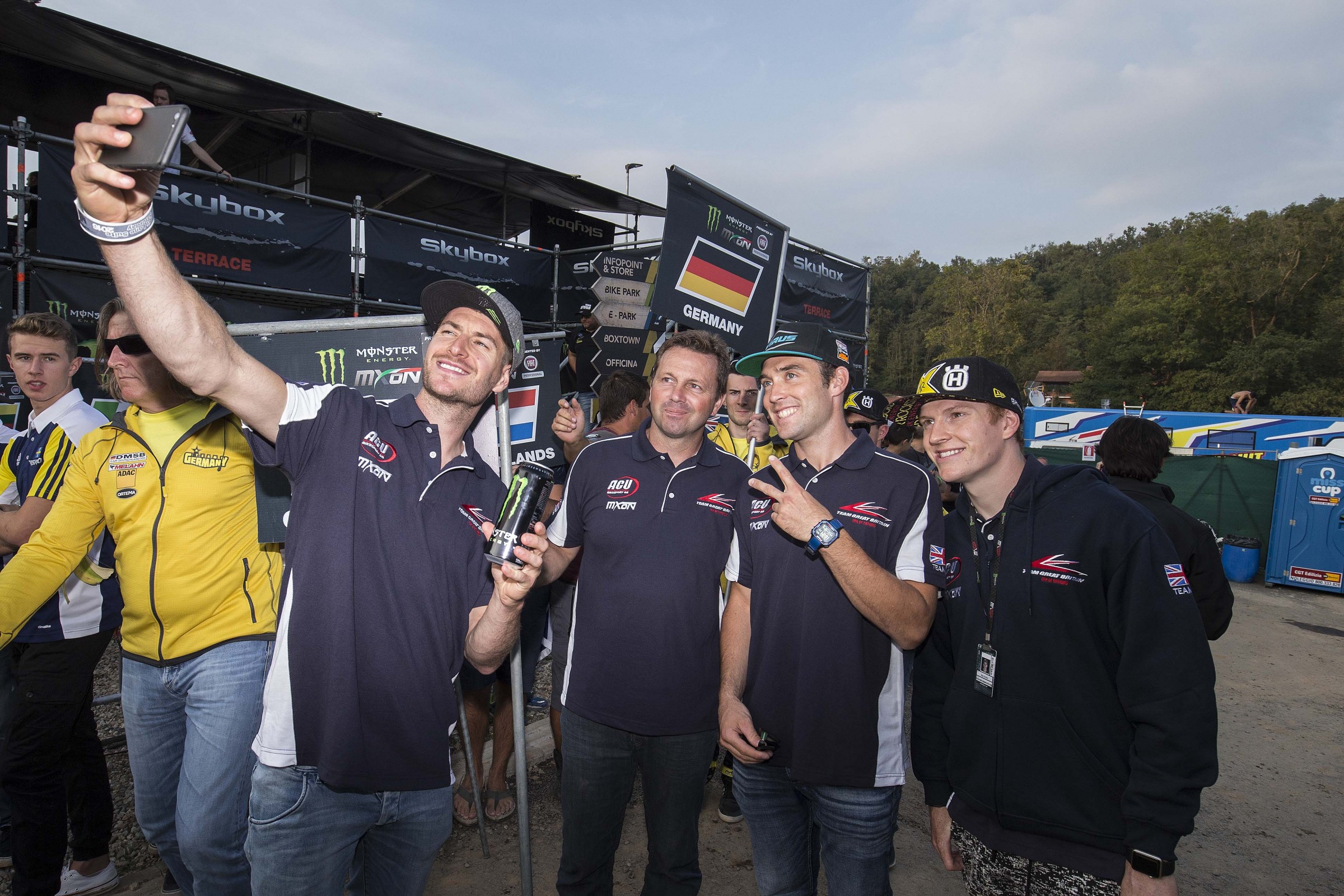 Searle_GBR_MXoN_2016_RX_0525