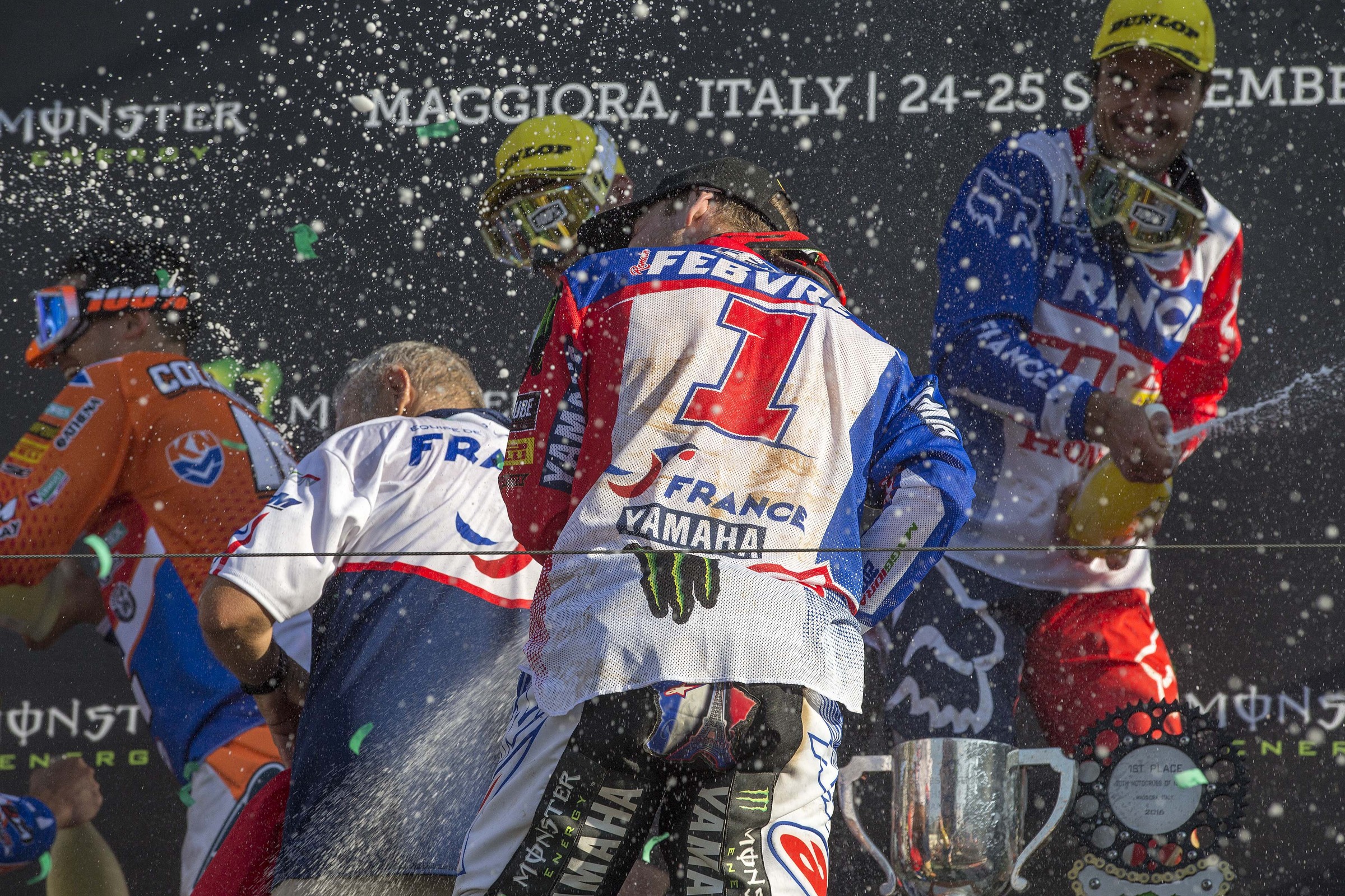 Febvre_Podium_MXoN_2016_49X8059