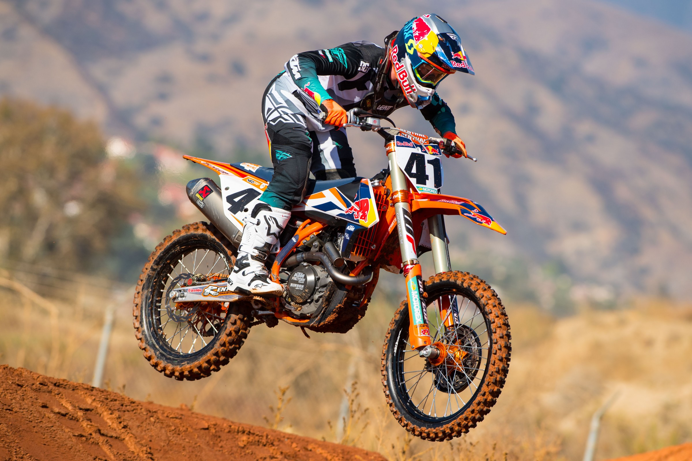 In March 2016, Canard realized his future with Honda had come to an end.