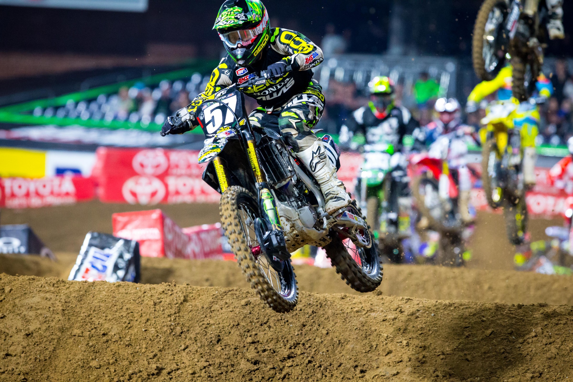 Can Decotis work up to holding the lead for an entire main event?