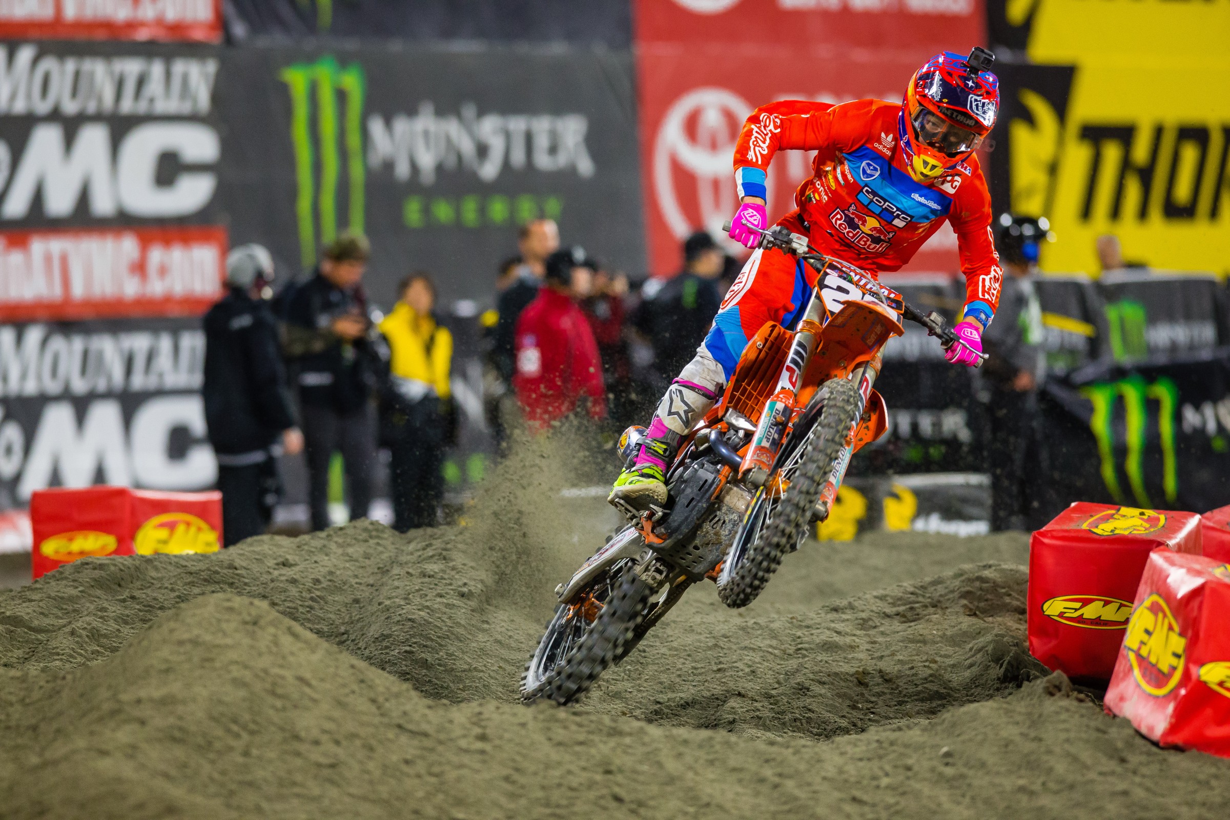 Oldenburg is expected to return after the break.