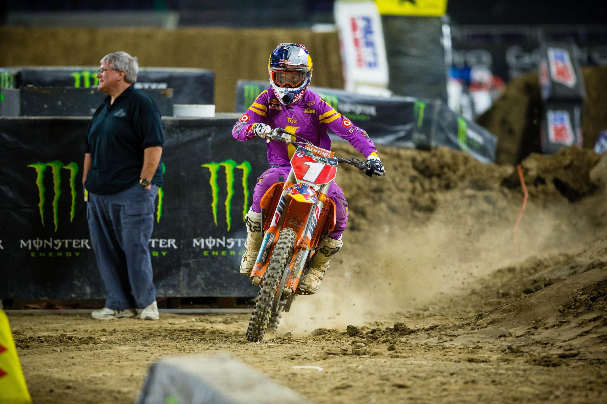 Dungey's off-track moment gave the crowd a scare in Minneapolis.