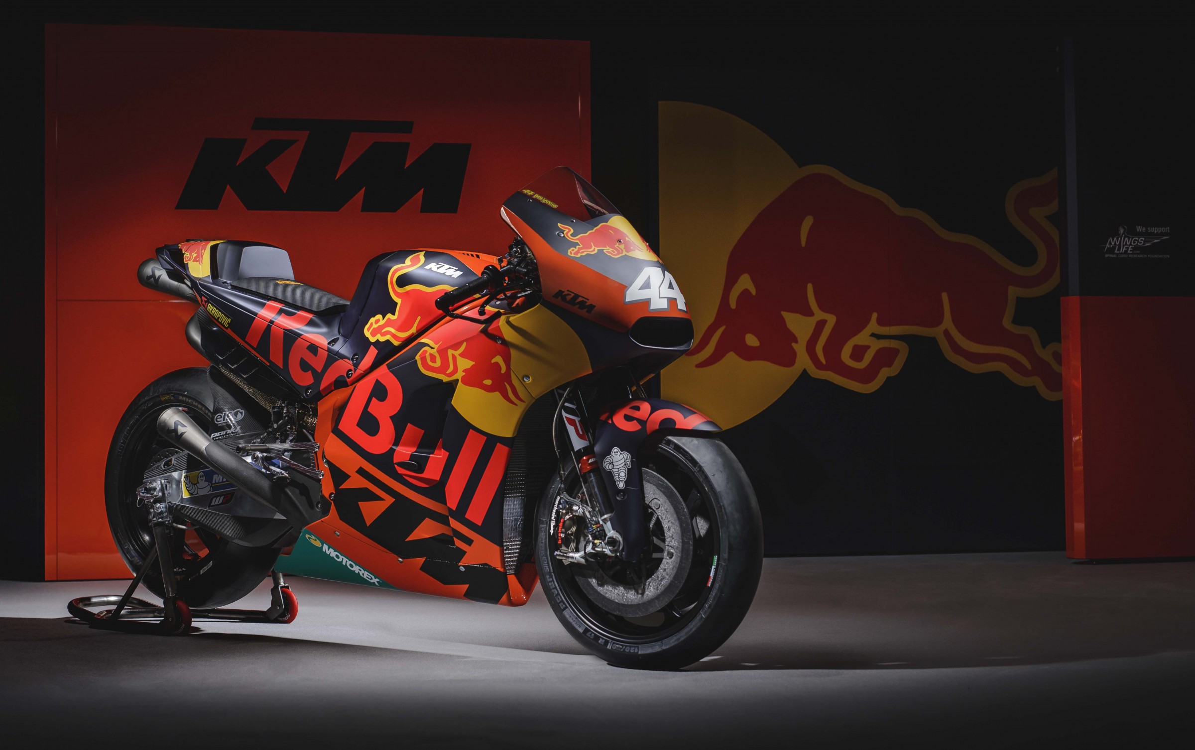 2017-KTM-RC16-Team-Launch-01
