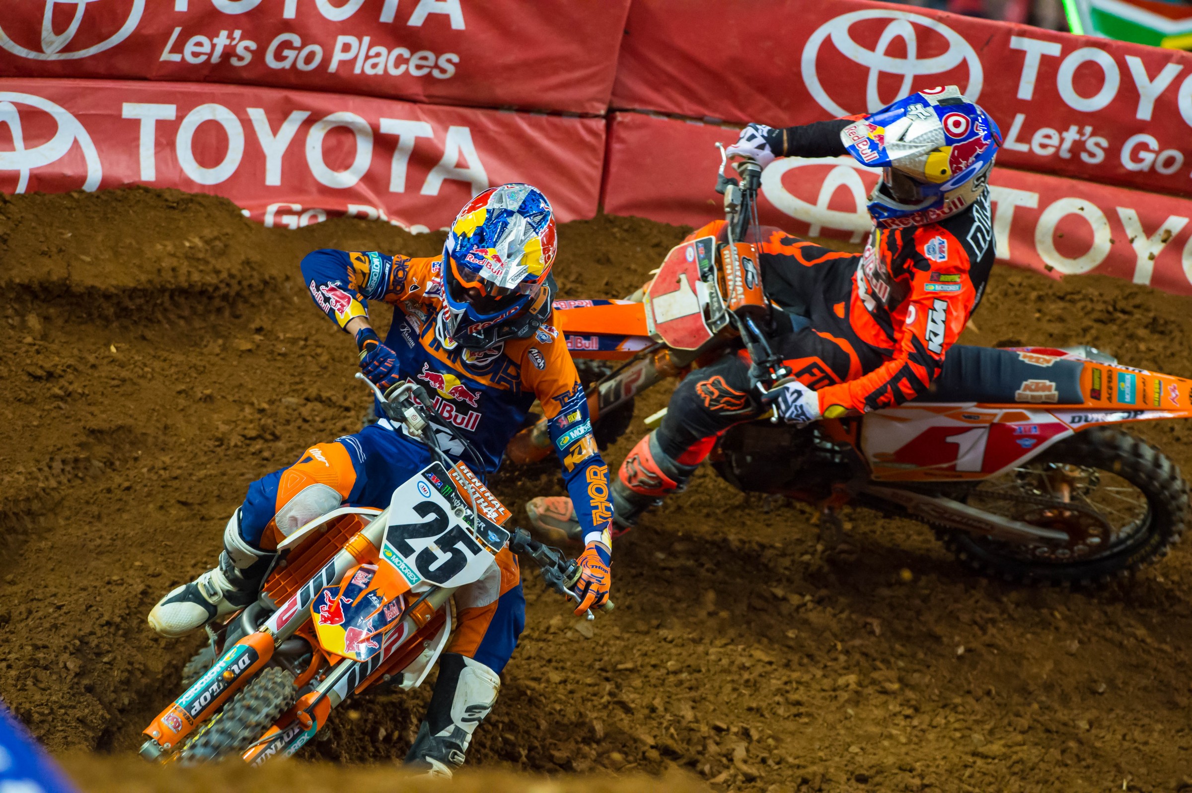 Dungey was on Musquin's rear tire for nearly the entire main event.