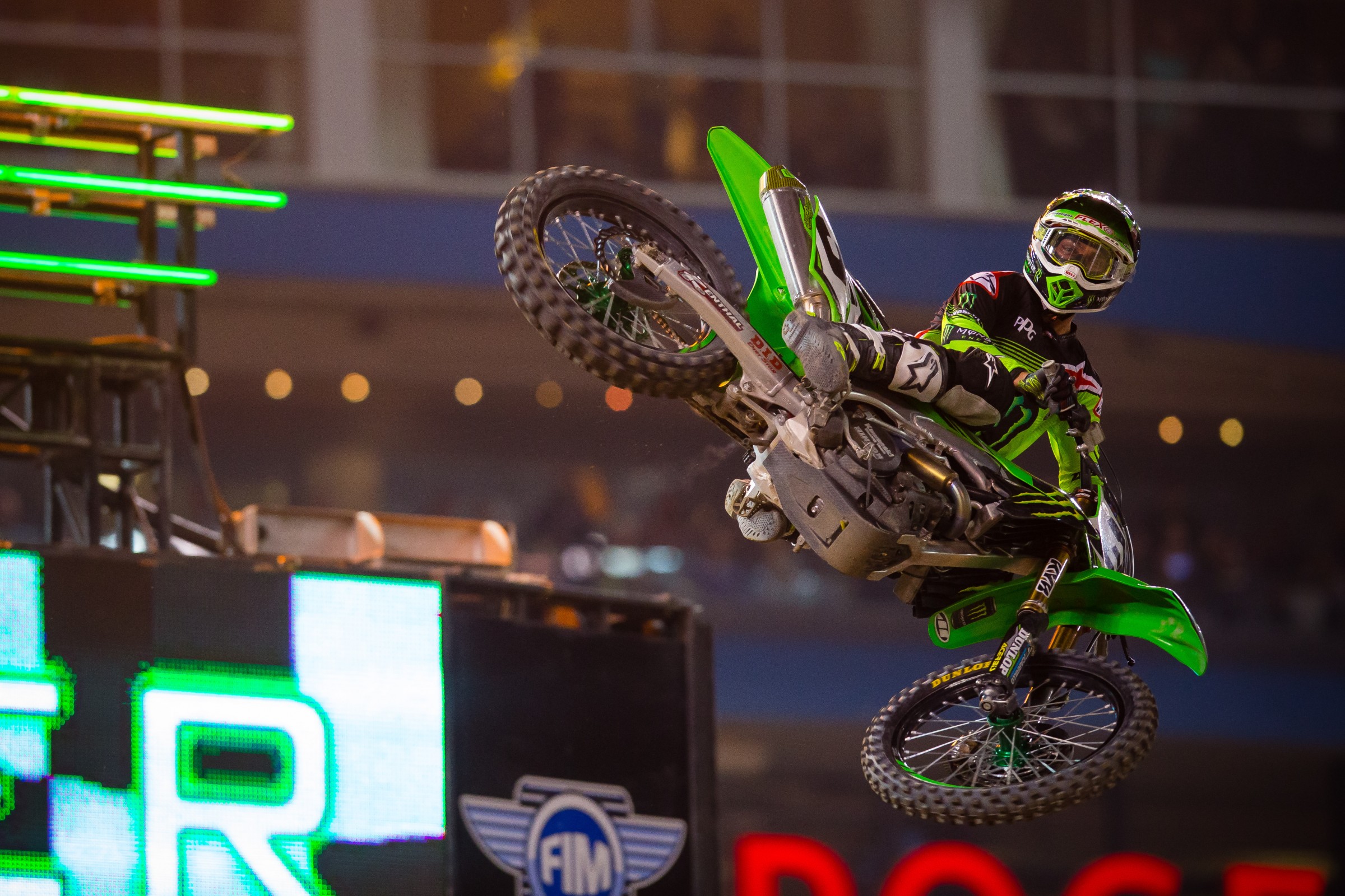 Tomac went wire to wire in Toronto while Dungey battled his way up to second.