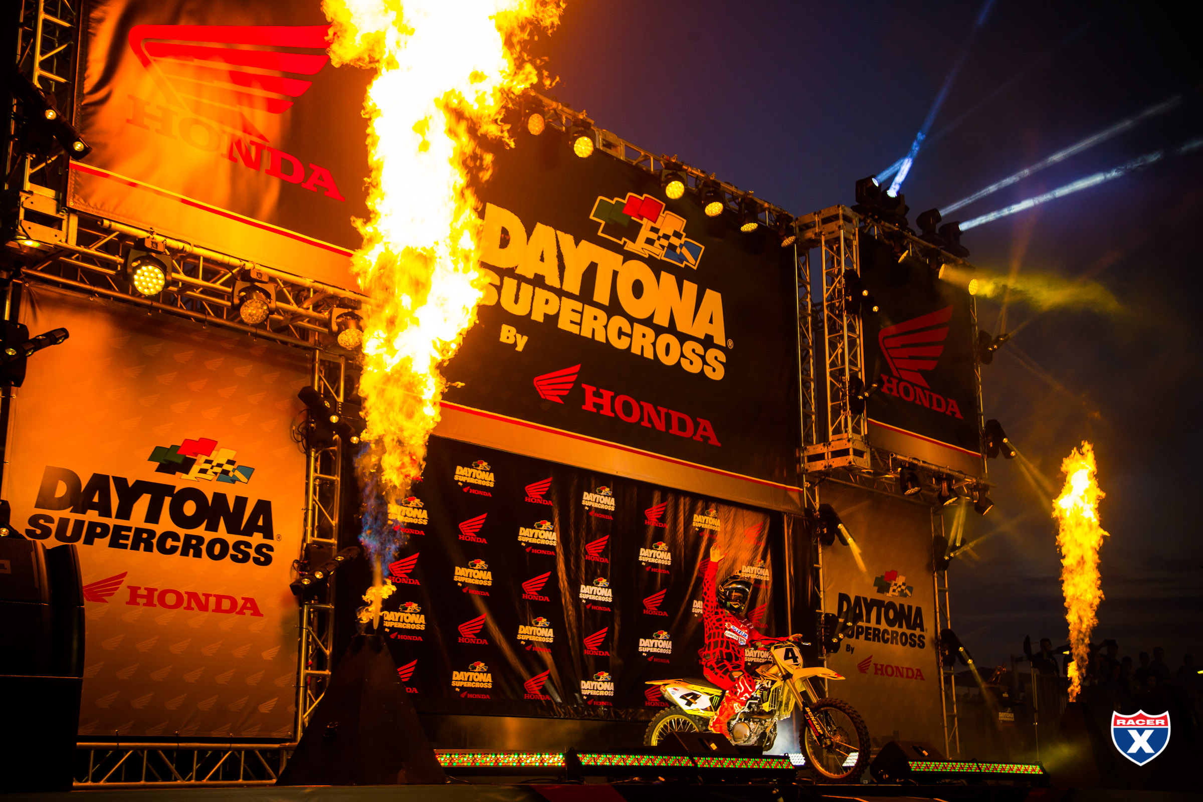 Pits_SX17_Daytona_JK_1520
