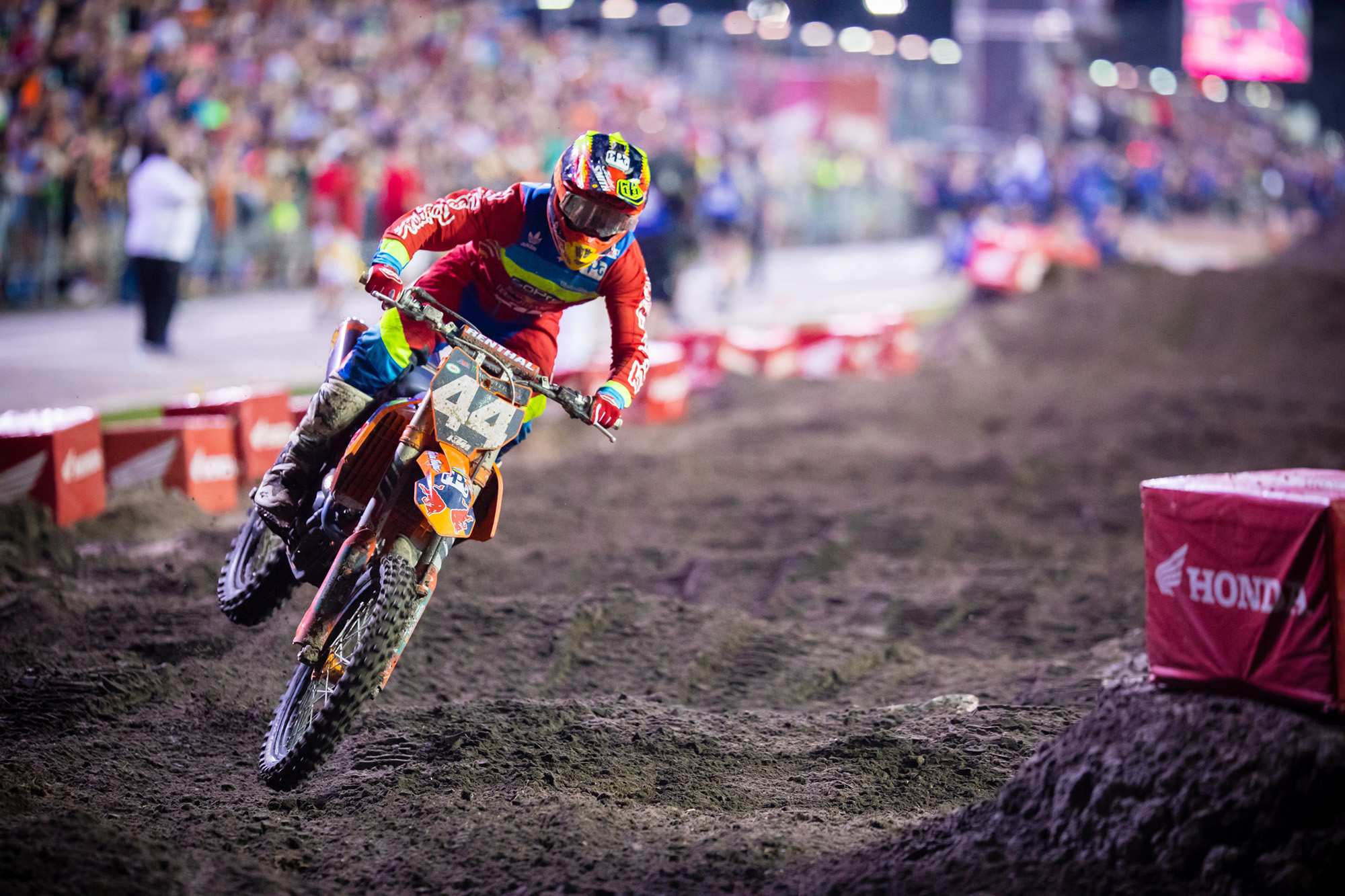 Smith finished 1.418 seconds behind Ferrandis.