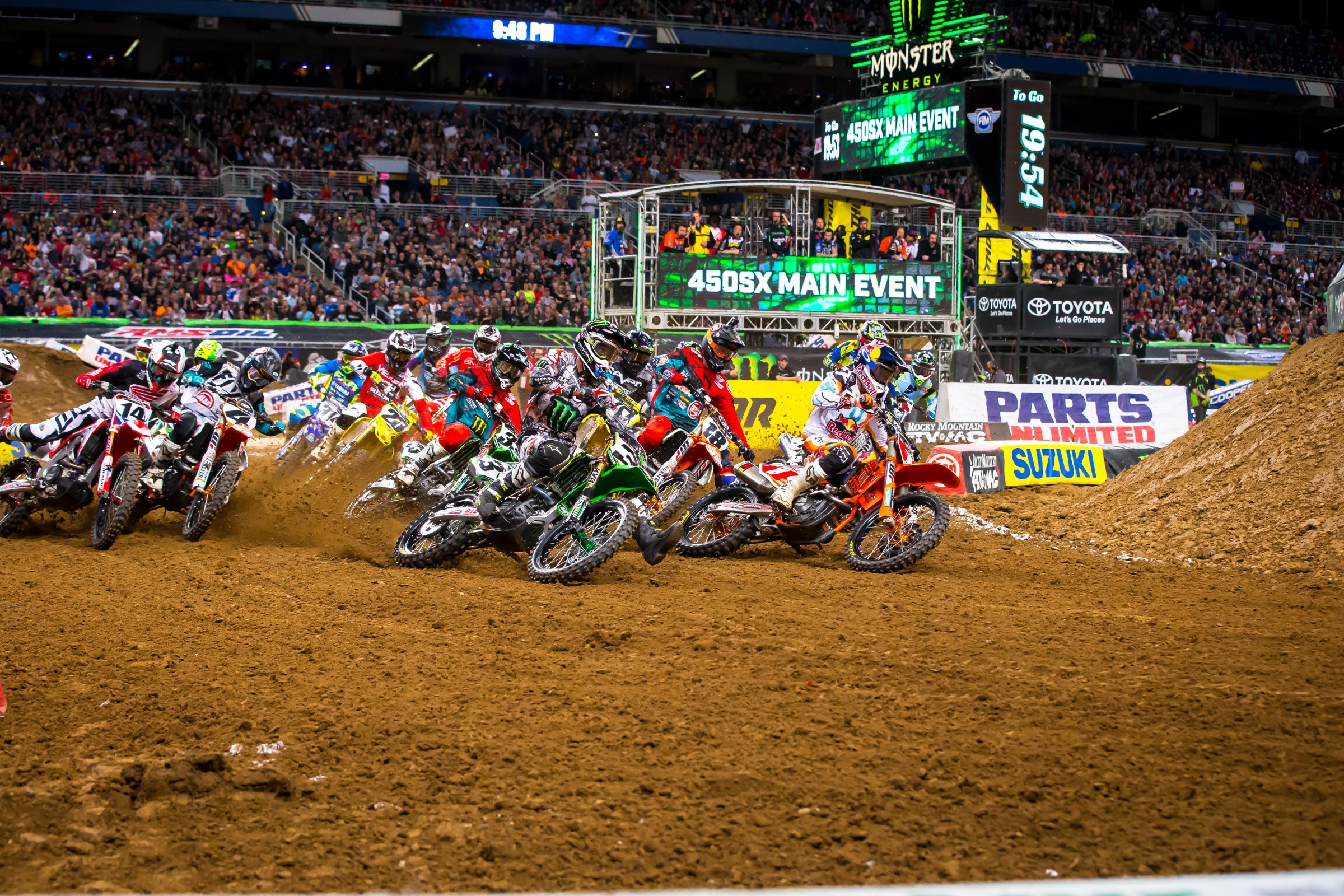 The Dungey/Tomac battle was set from the start.