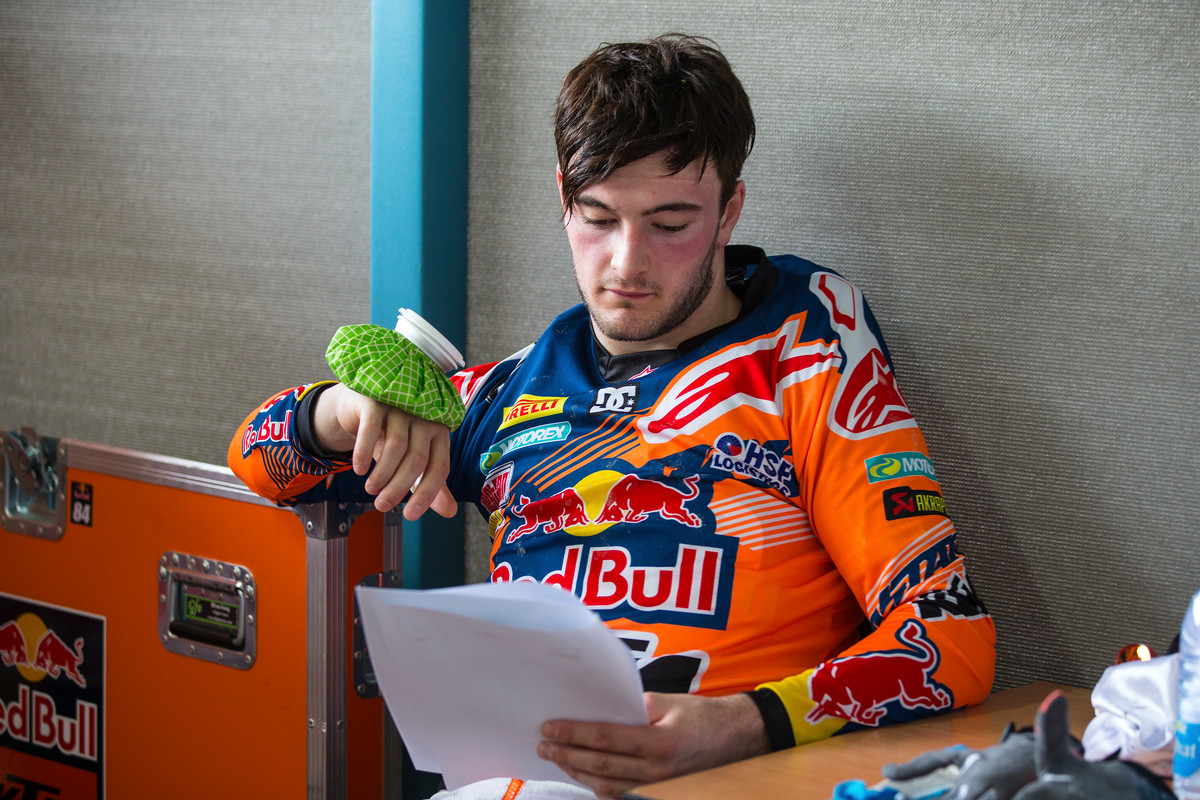 Herlings entered his rookie MXGP season with a hand injury sustained prior to the season.
