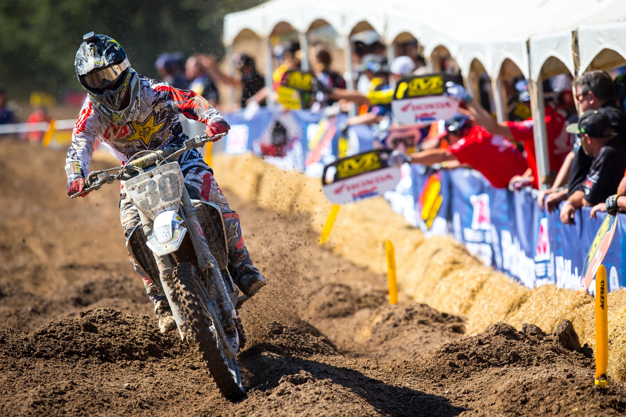 Martin Davalos, now on a 450, went 15-13 for fourteenth overall.