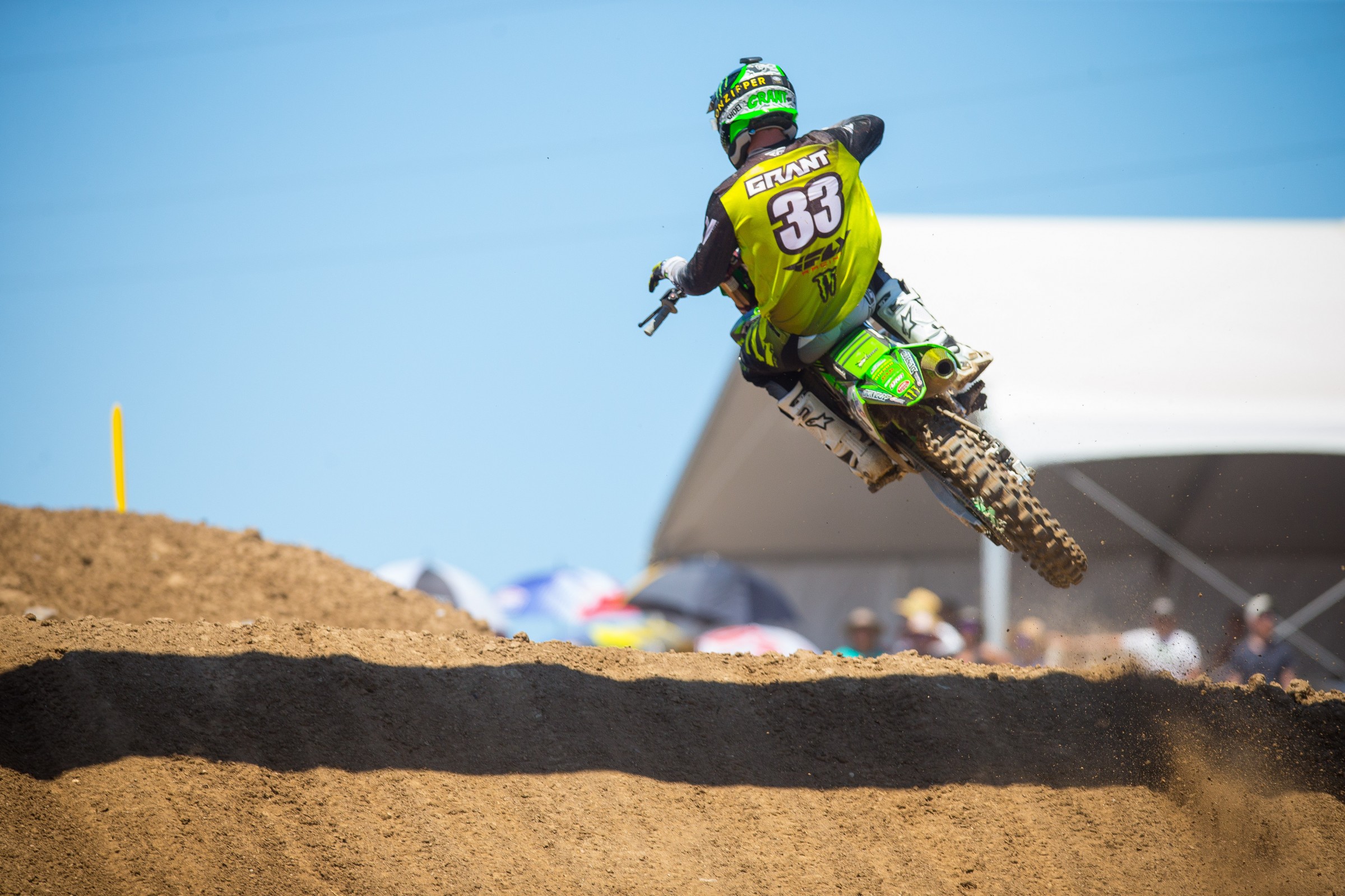 Grant just makes riding look effortless.