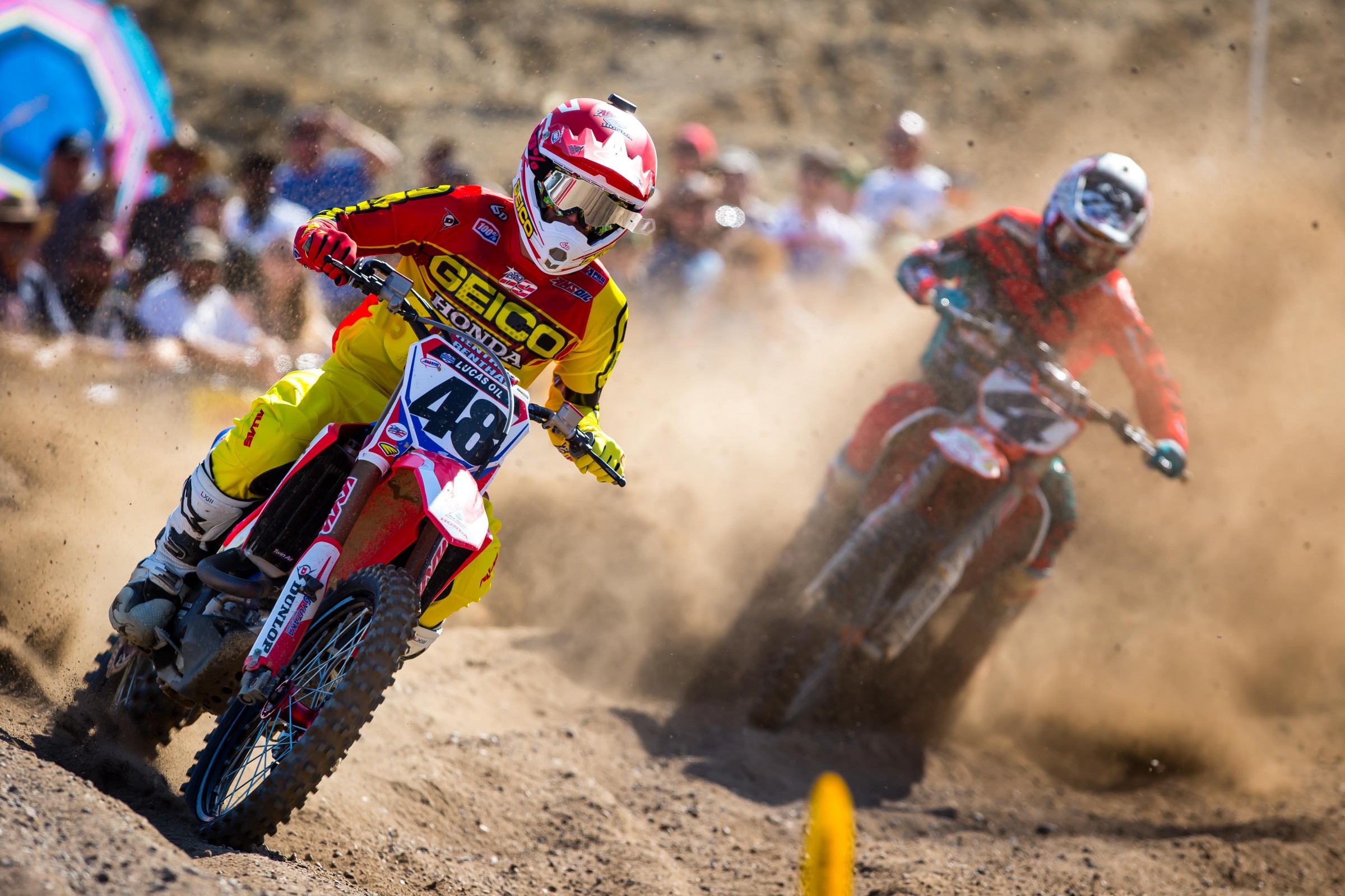 Craig was riding well in moto two, leading the first four laps of the race.