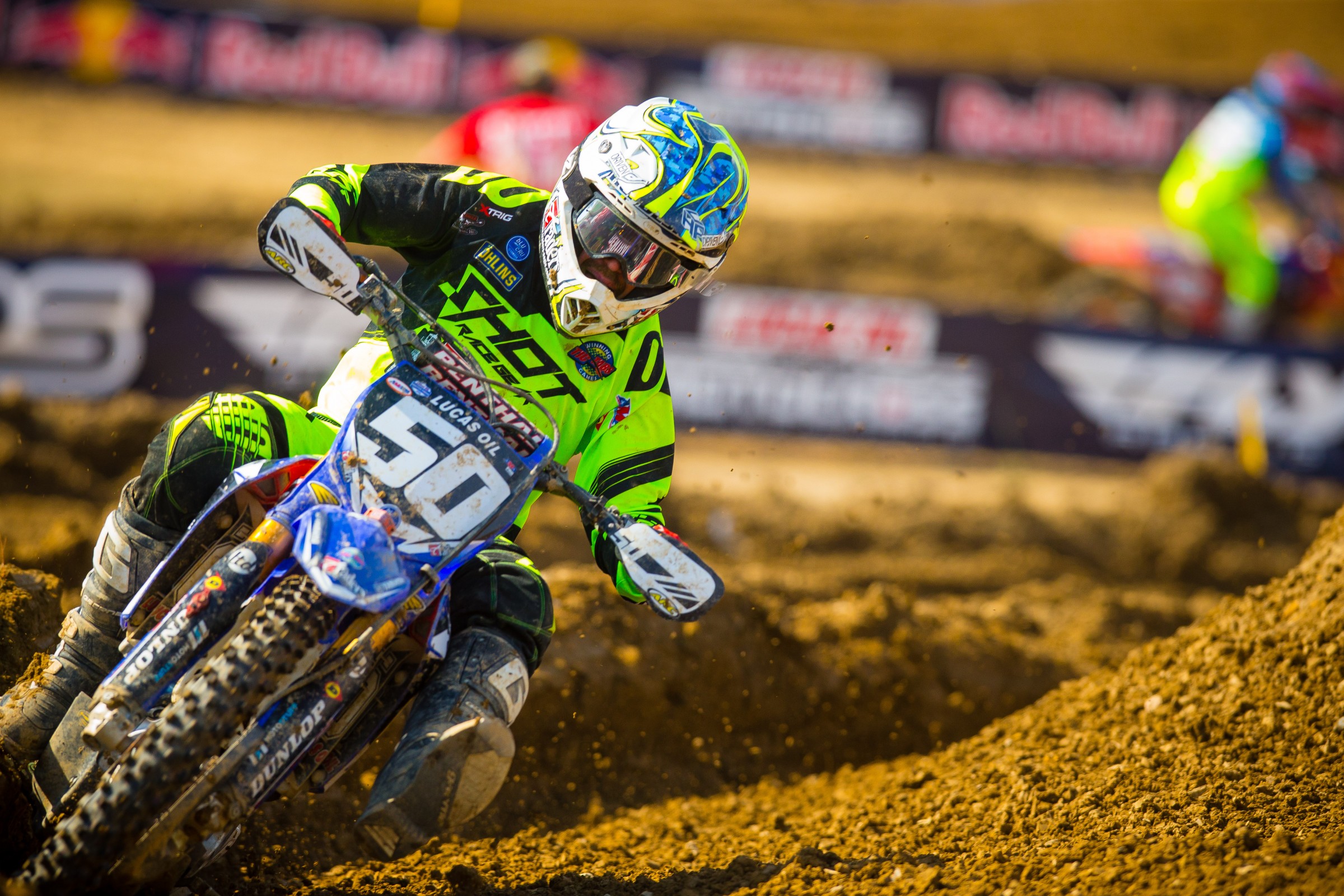 Renzland went 17-21-22 overall at the first three rounds.