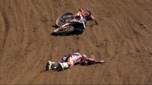 Narcolepsy, hypoglycemia or concussion? Too close to call. Hope he has medical info on his visor.