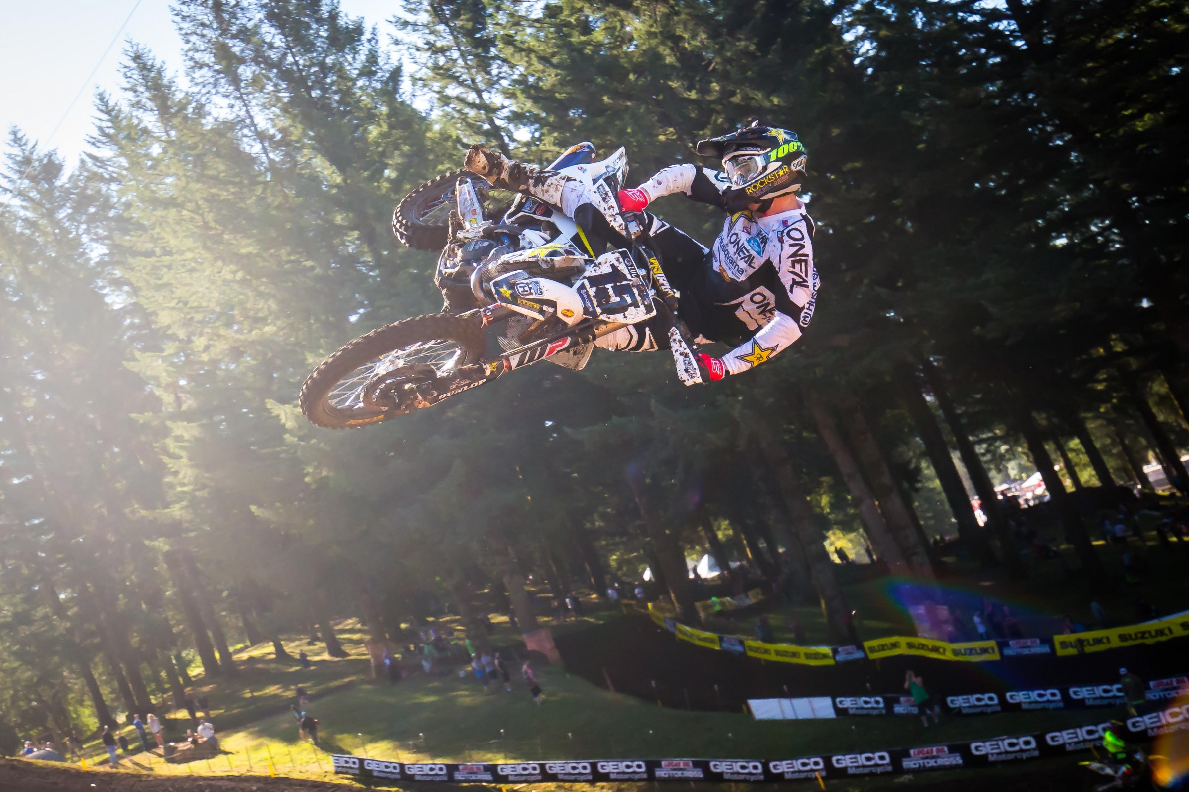 This picture was taken during practice and has nothing to do with the race. It was simply too cool to not get used.