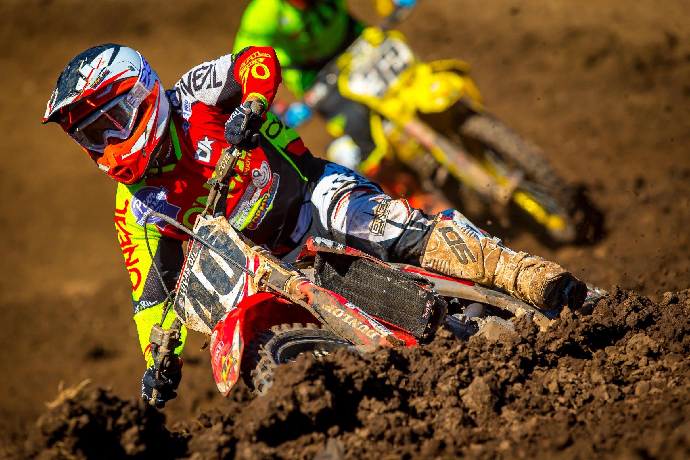 Noren rode well to hold off Peick in the second moto.