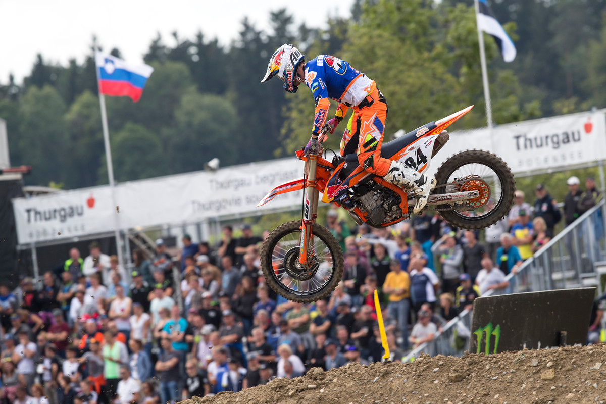 Herlings has come on strong in the second half of the season, but he still has 99 points to make up with just four rounds left.