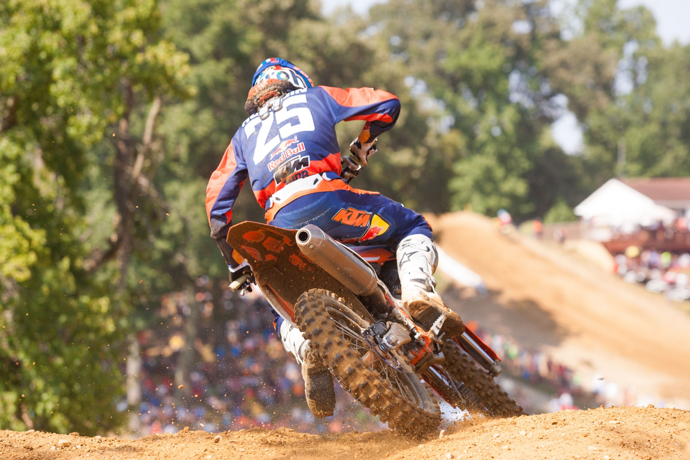 Musquin went 2-4 for second overall.