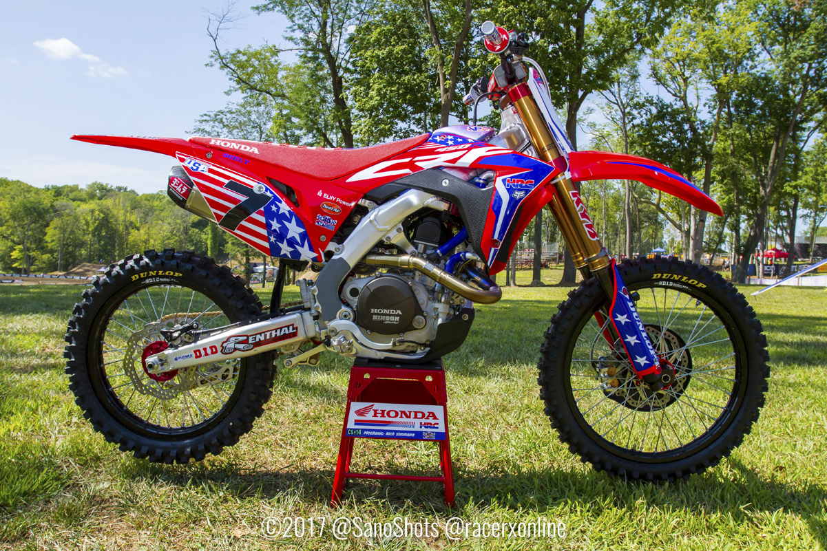 2017-08-25_kScott_MXON-Presser_12_WM