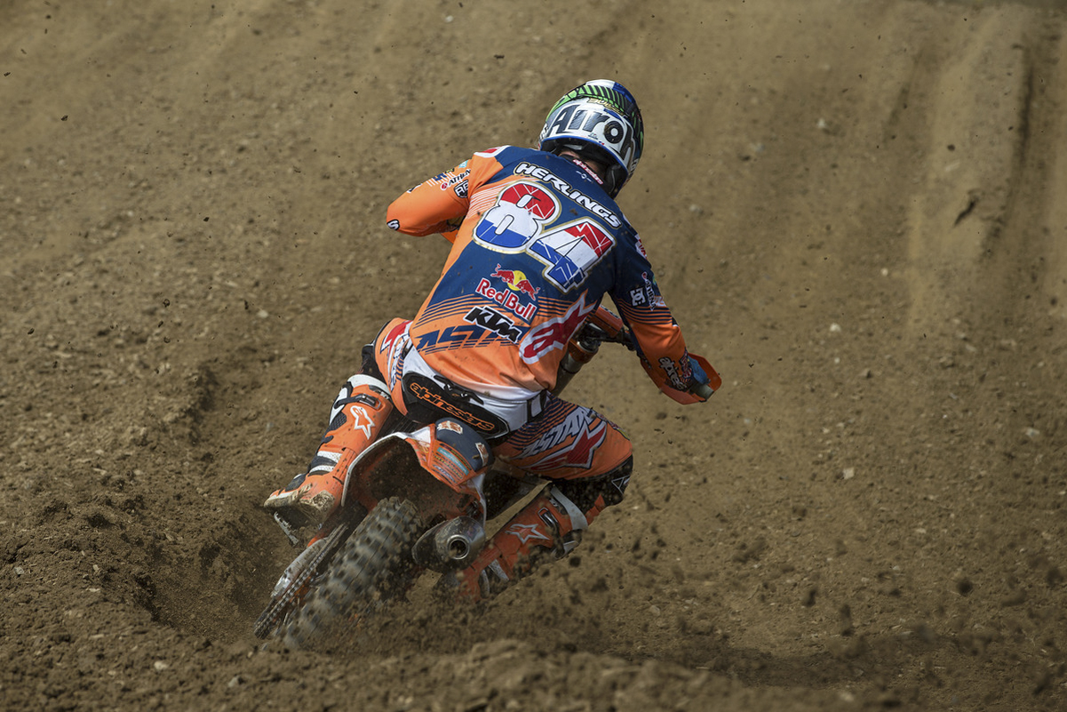 It was thrown together, but Herlings will make his U.S. debut tomorrow.
