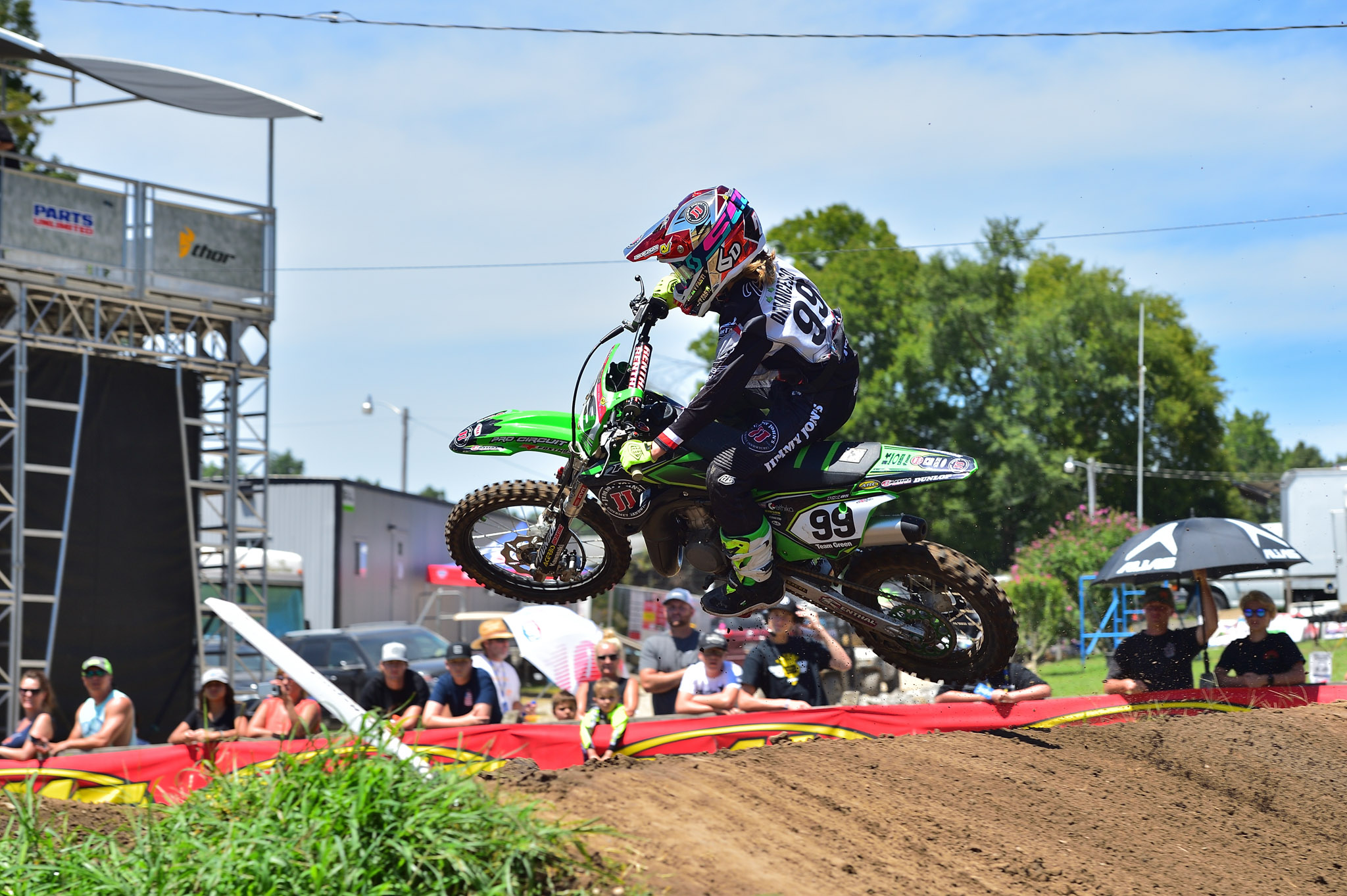 In the 85cc (9-12) class he finished third, going 2-3-2 over the weekend.