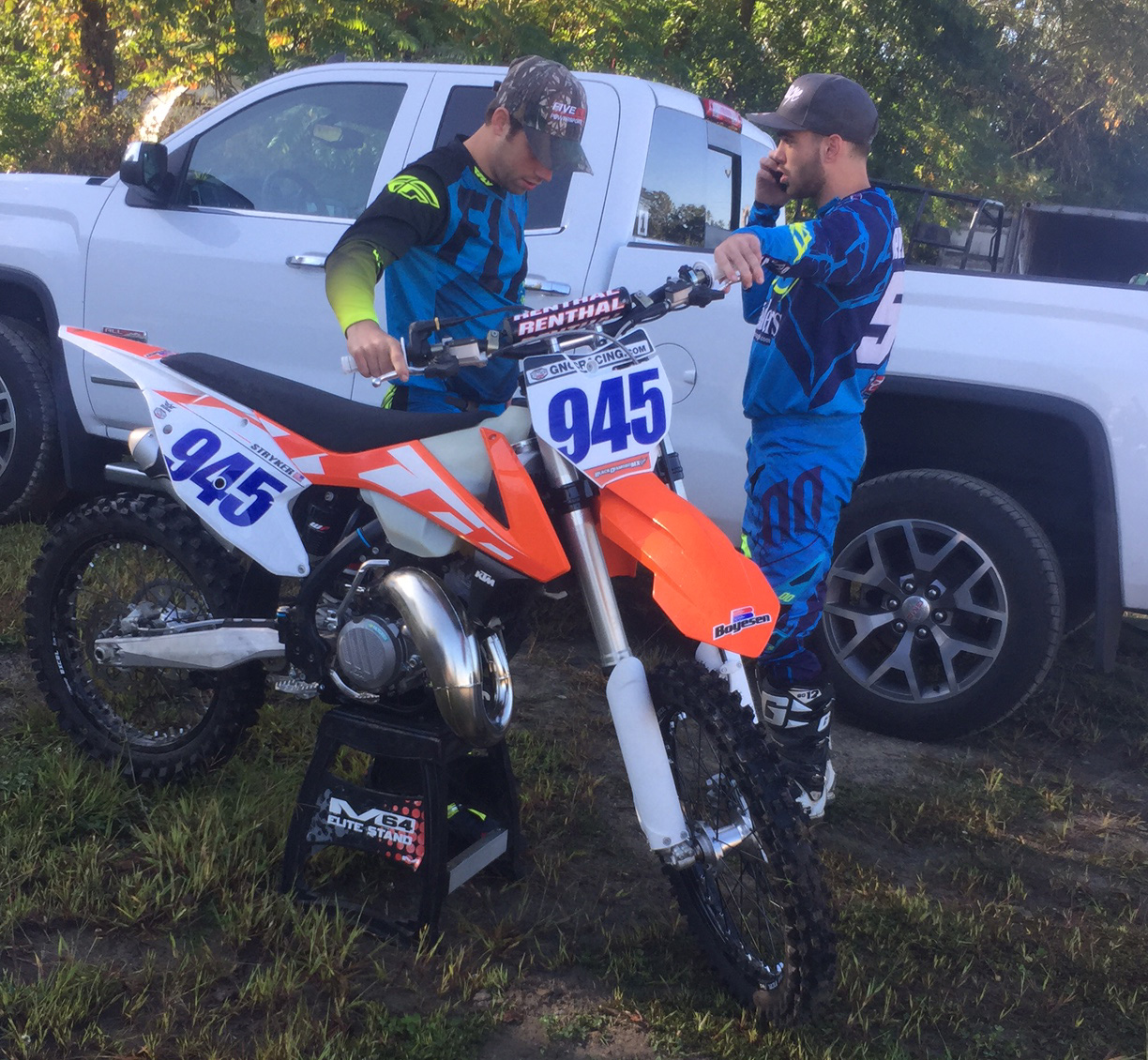 Shaking down the borrowed bikes.