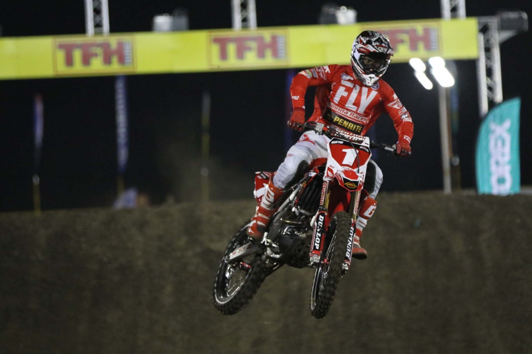 Justin Brayton leads the Australian Supercross Championship after one round.