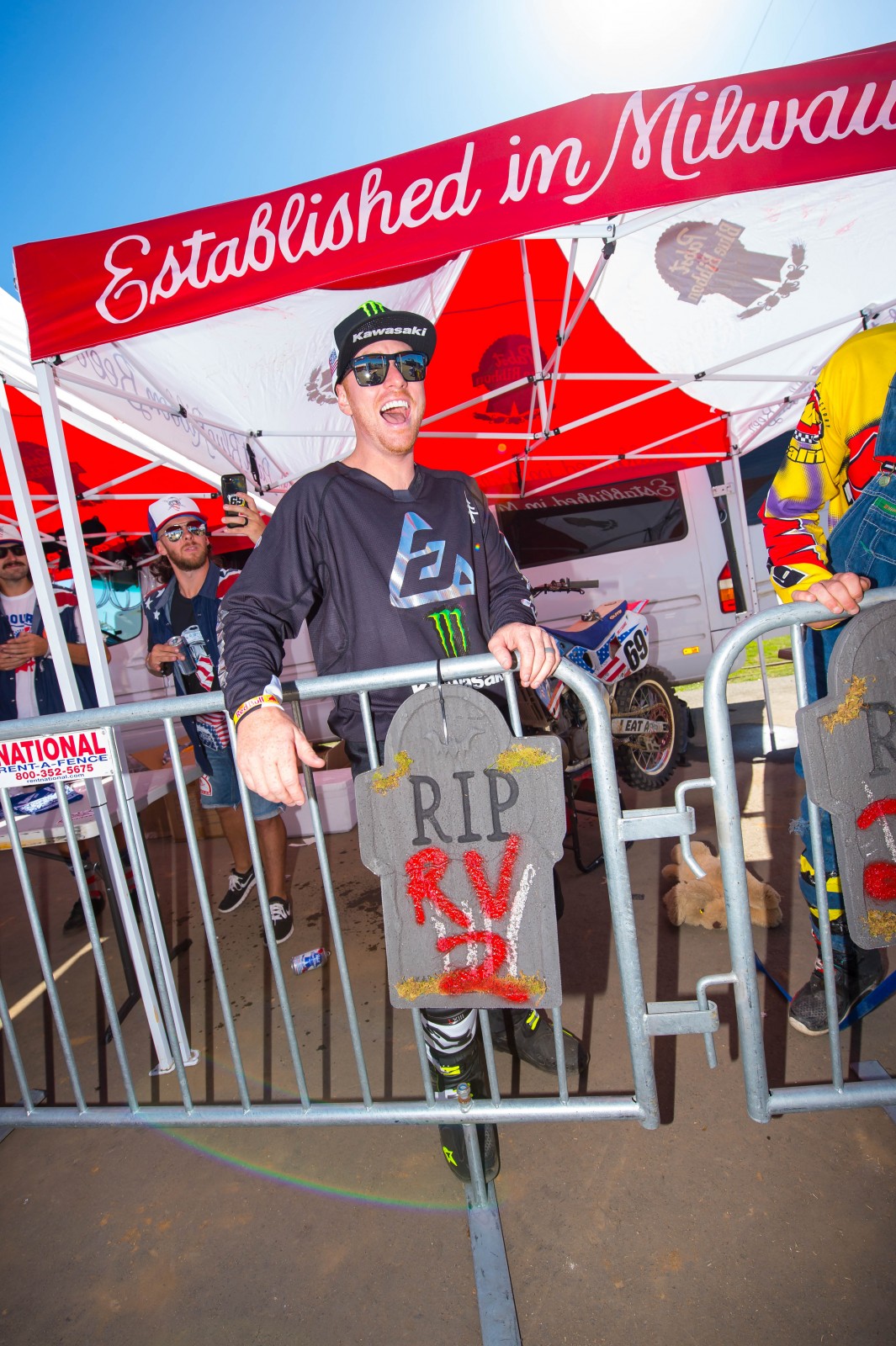 RV having some fun in Ronnie Mac's pits.