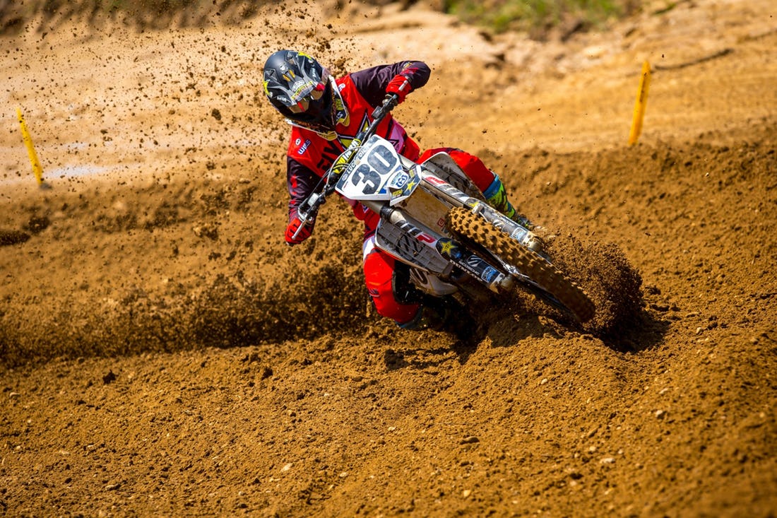 Davalos moved up to the 450 this summer in Lucas Oil Pro Motocross.