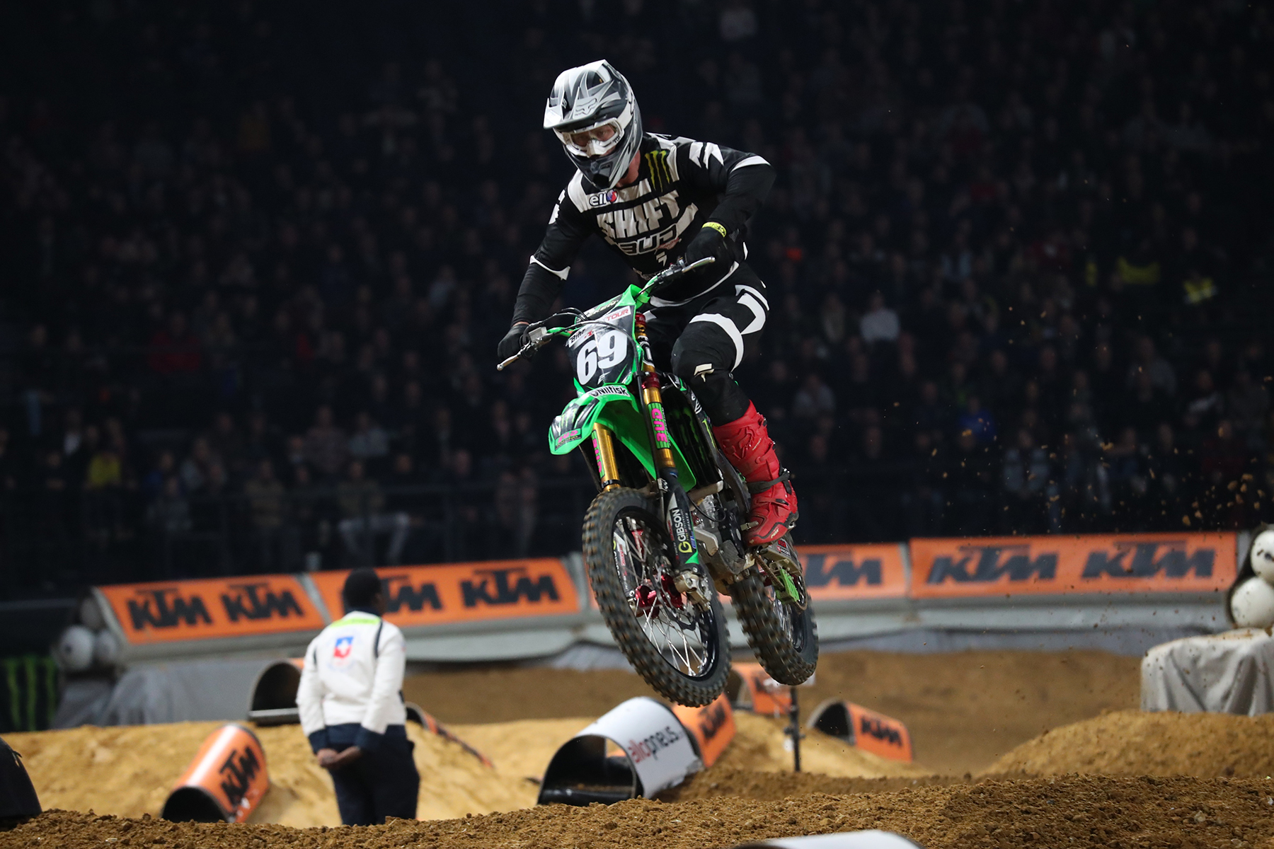 Bower won the second night of racing in Paris.