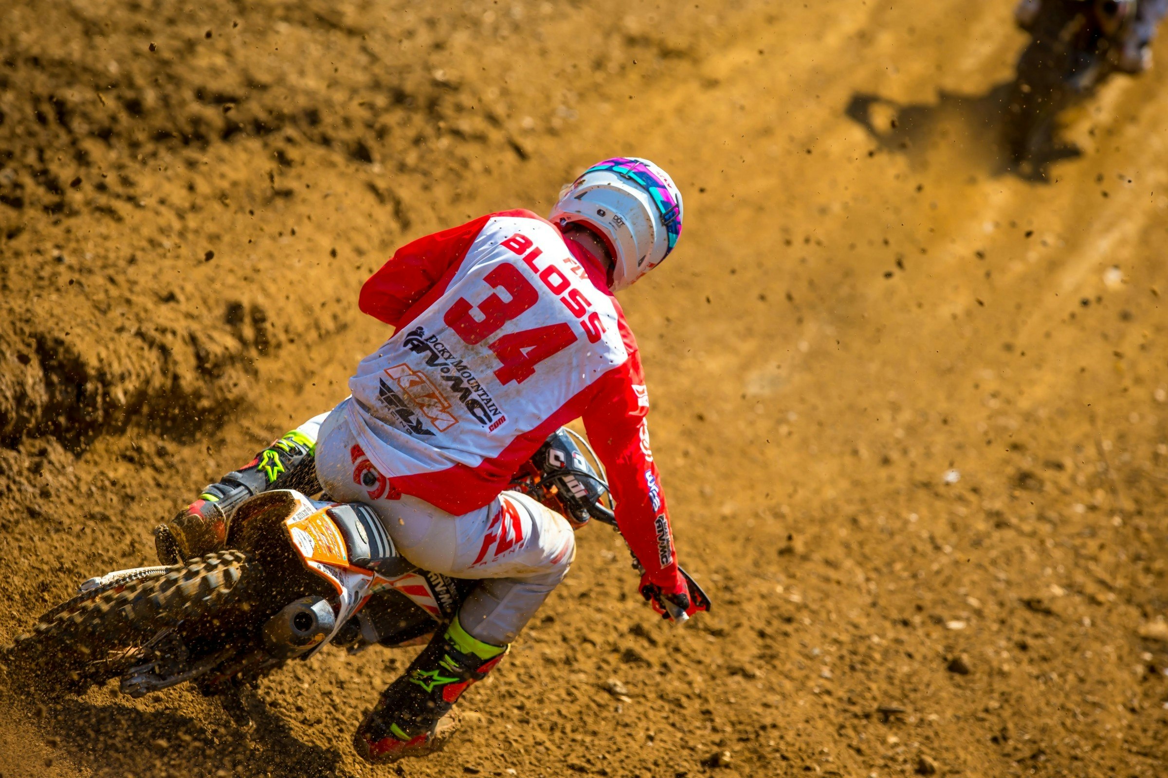 Benny Bloss Injured in Practice Crash